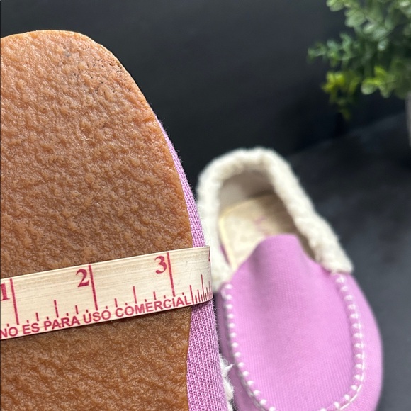 Rothy's Scuff Slippers in
Lavender - Picture 14 of 17